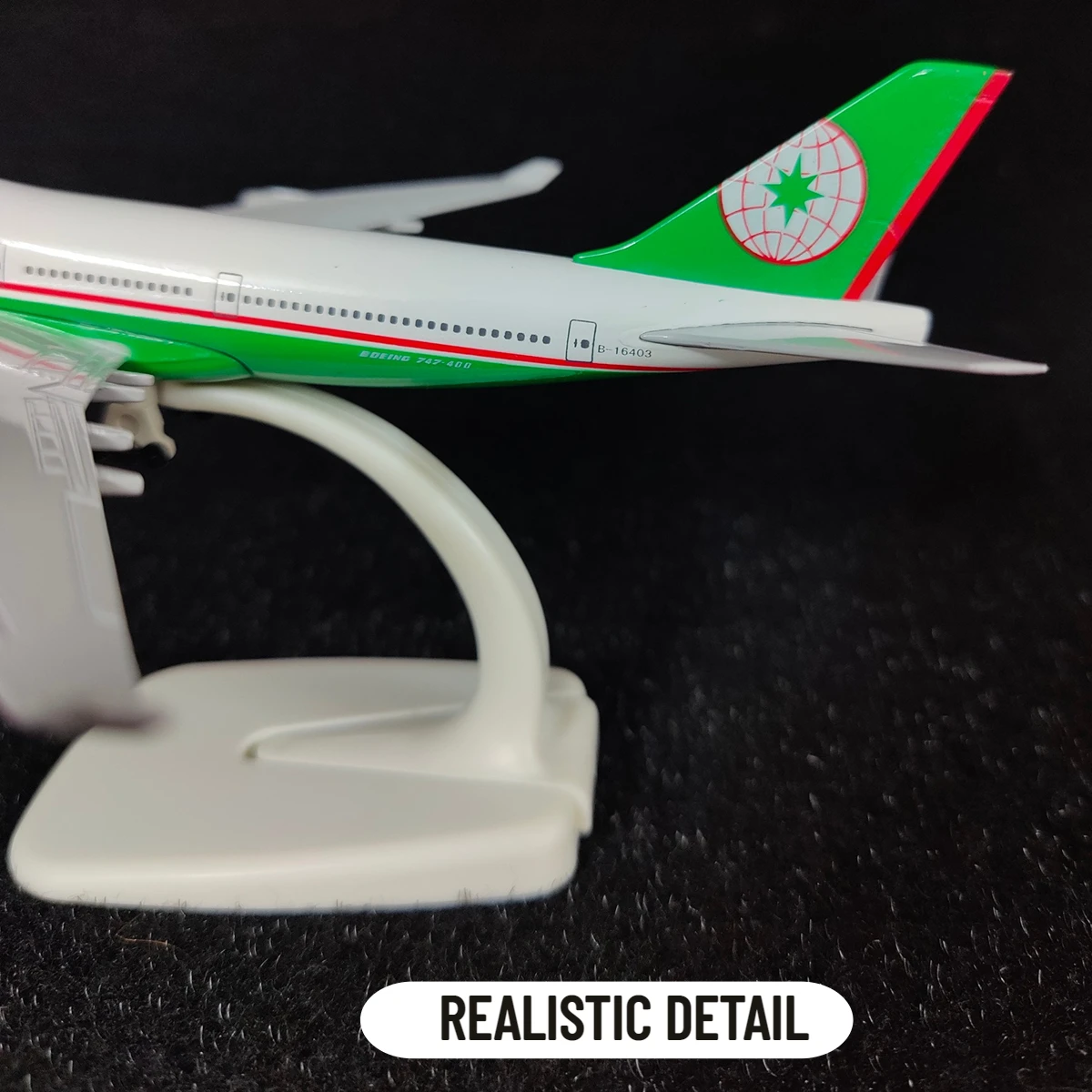 금속 항공기 모형 복제 EVA Air B747 비행기 체중계 미니어처 아트 장식, 다이캐스트 항공 소장 장난감, 1:250