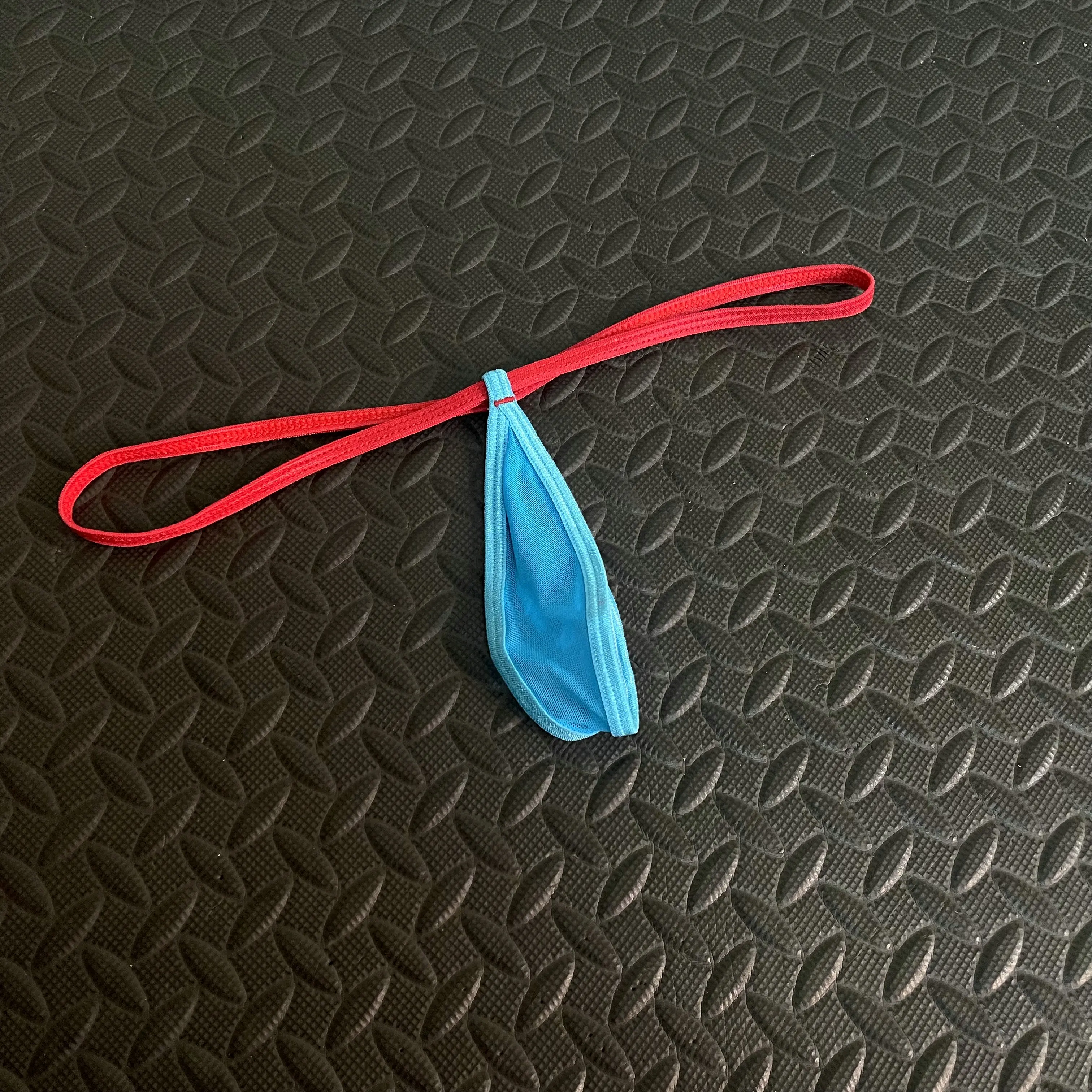 

Трусики-танга в форме слезы, экзотическое нижнее белье, женские прозрачные сетчатые микро-стринги, женское мини-белье, танга контрастных цветов NV0008