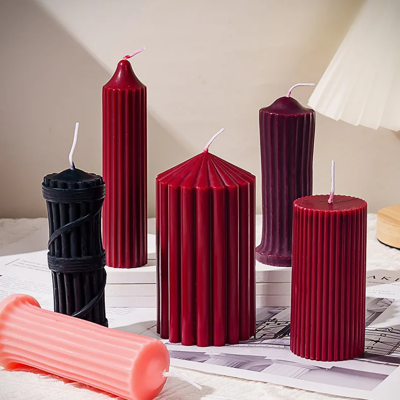 Low Temperature Thorn Drip Candle for Wellness and Relaxation & Romantic Low Melting Point Massage Sex Candle Bdsm Toys