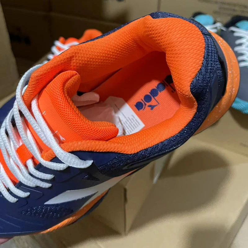 Men's and Women's Same Tennis Shoes Breathable Non-slip Sports Shoes Lightweight Badminton Comfortable Table Tennis Shoe