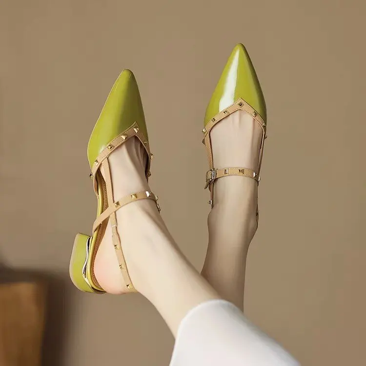 

Босоножки женские с острым носком, винтажные повседневные туфли из мягкой искусственной кожи, на низком каблуке, модные пикантные, на лето