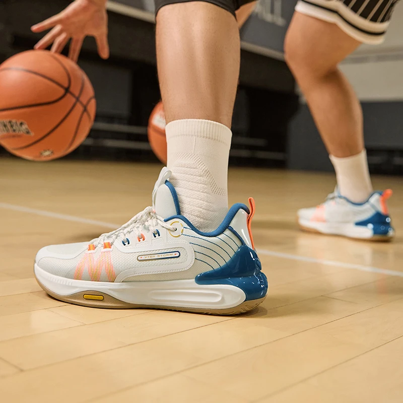 Xtep Fengchi 1 V2 Basketball Shoes For Men 2023 Winter Lace Up