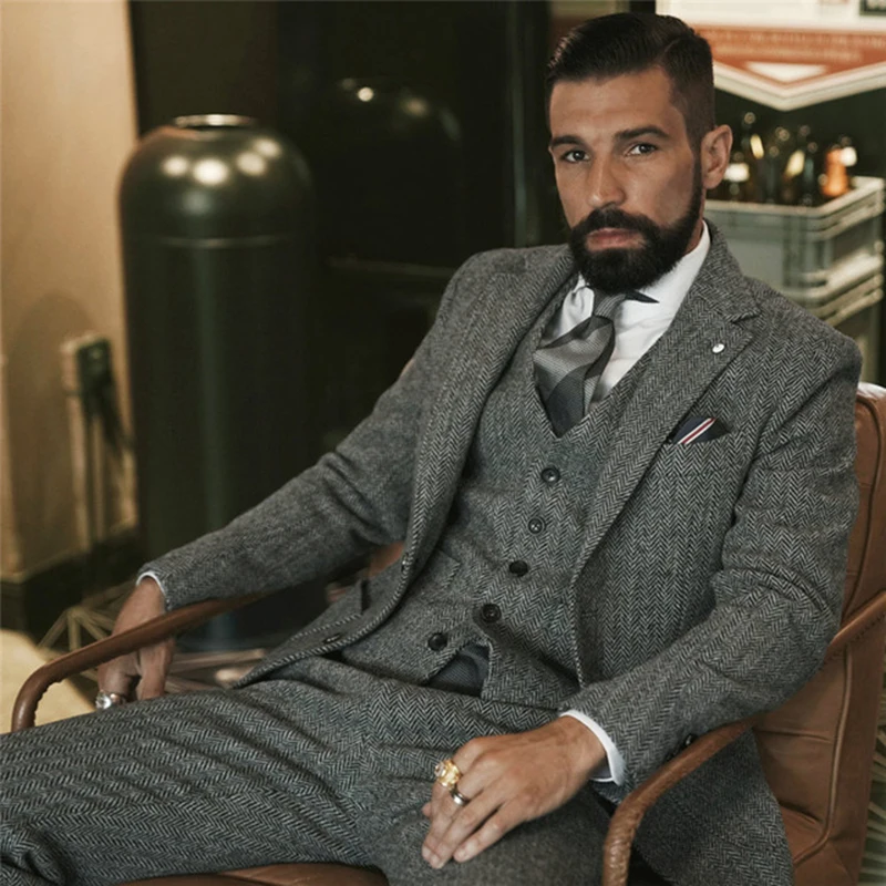 Grey Herringbone Men's Suit Tweed British Style Custom Made Male Suit Slim Fit Blazer Wedding Suits for Men 3 Pieces