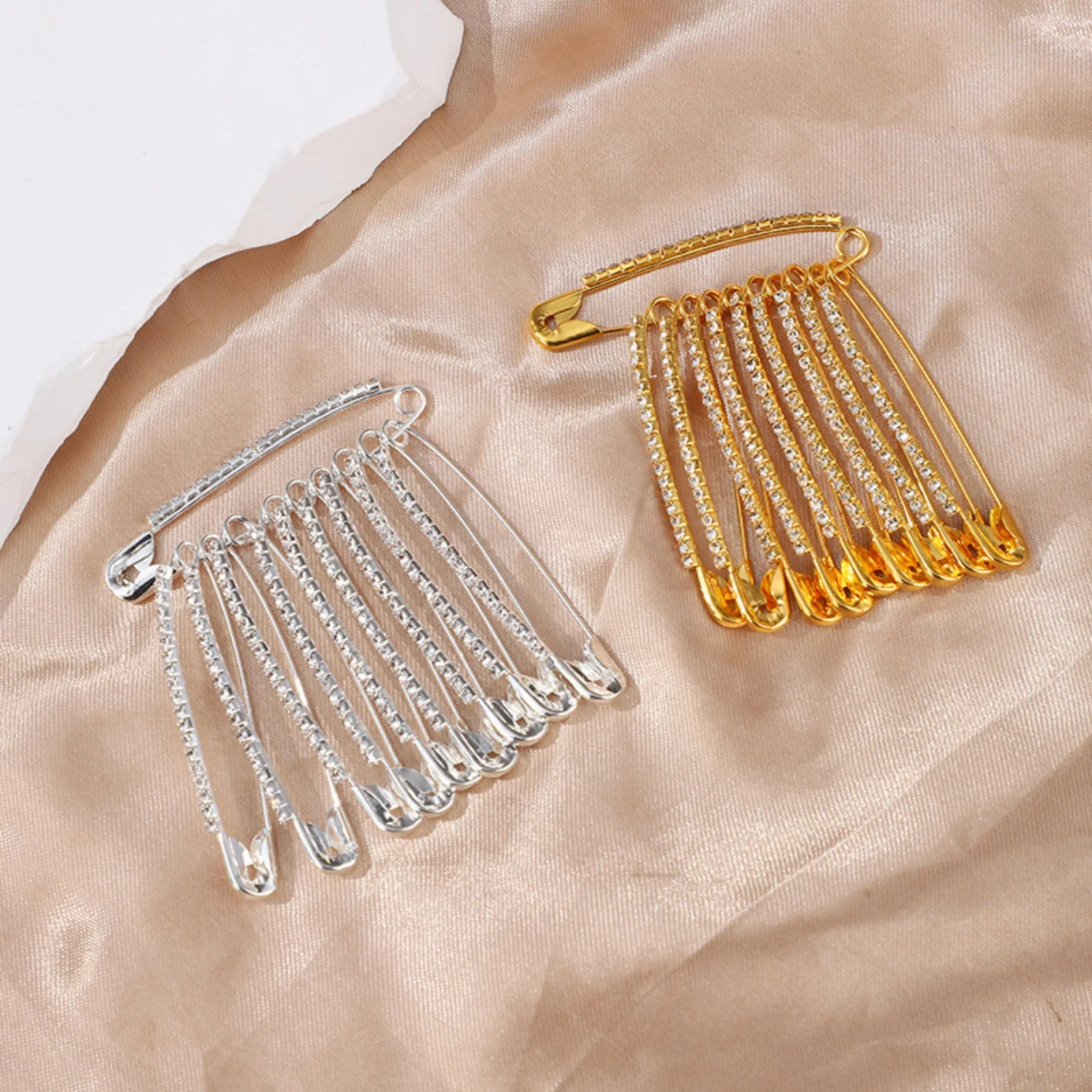 10PCS Sparkly Safety Pin Brooch,Gold Silver Rhinestone Brooches, Stylish Tassel Decor Accessories, Elegant Party Clothing Pins