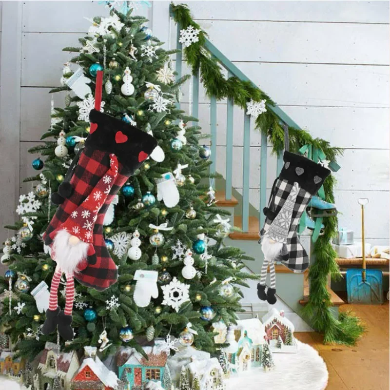 Christmas Candy Bags Gift Plush Lattice Christmas Socks Candy Gift Bag Creative Hanging Decoration New Year Xmas Party Gift Bag
