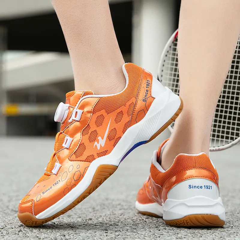 Men's and Women's Badminton Shoes Lightweight Table Tennis Shoes Comfortable Tennis Competition Training Sports Shoe