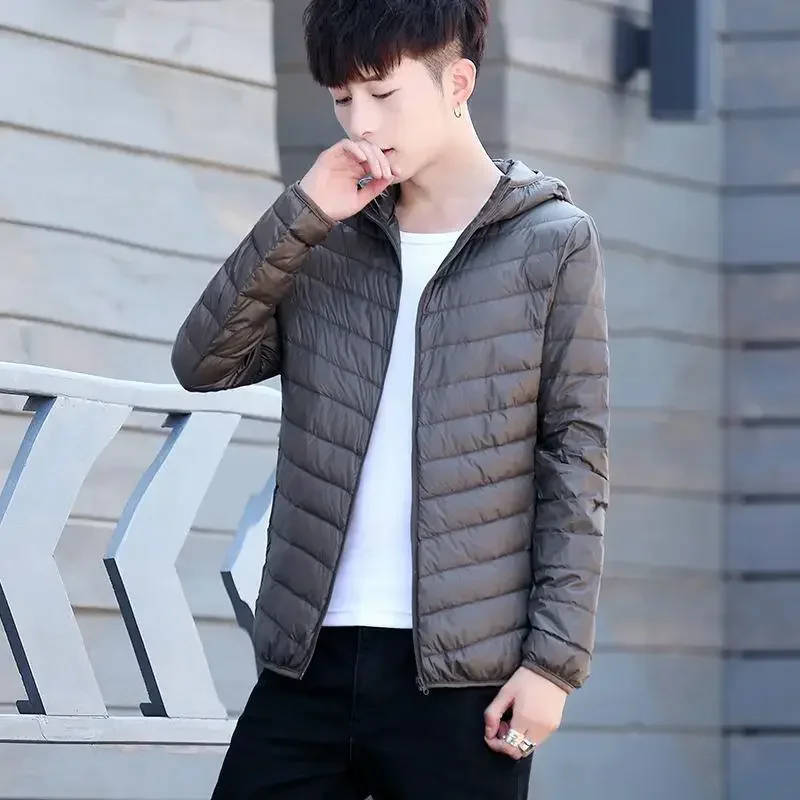 thumbnail image 1 of Parkas Abrigos Acolchados Masculinos Cremallera Chaqueta de Plumón para Hombre Acolchado Corto Ropa de Lujo Coreana Modelos de Invierno Ropa Casual Abrigada Moderna, 1 of 5