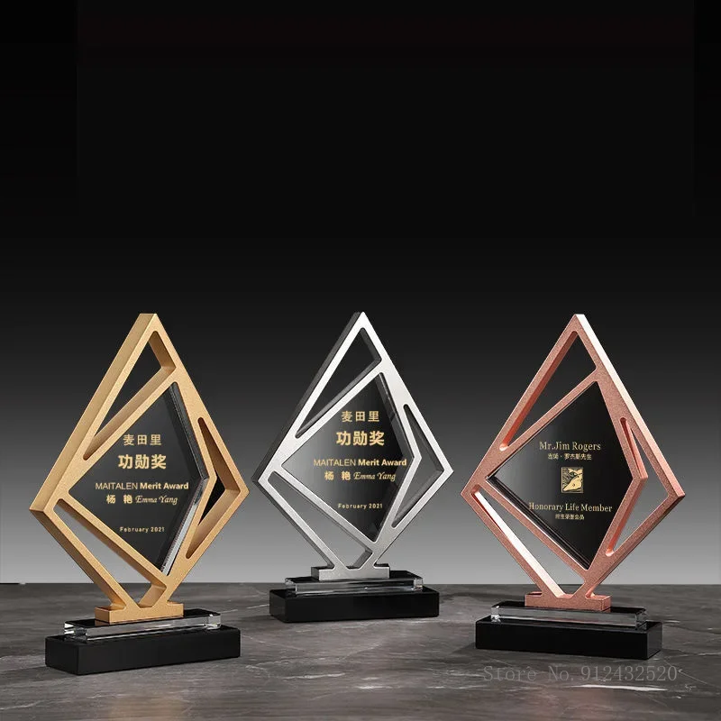 Customized Personalized Metal Geometric Shape Base Crystal Trophy, Electroplating Gold Award Event Souvenir Home Decoration, 1Pc