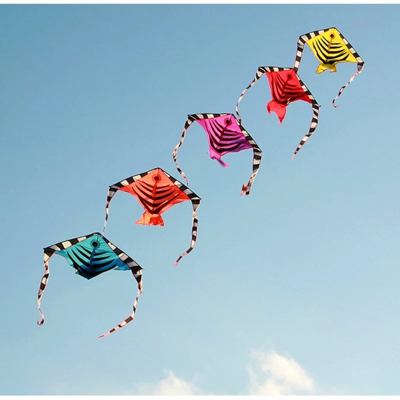 Free shipping fish kite flying toys for kids kites line ripstop nylon kite fabric children kite wholesale factory linha parapipa