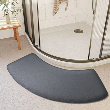 Thick Curved Bathroom Mat 1