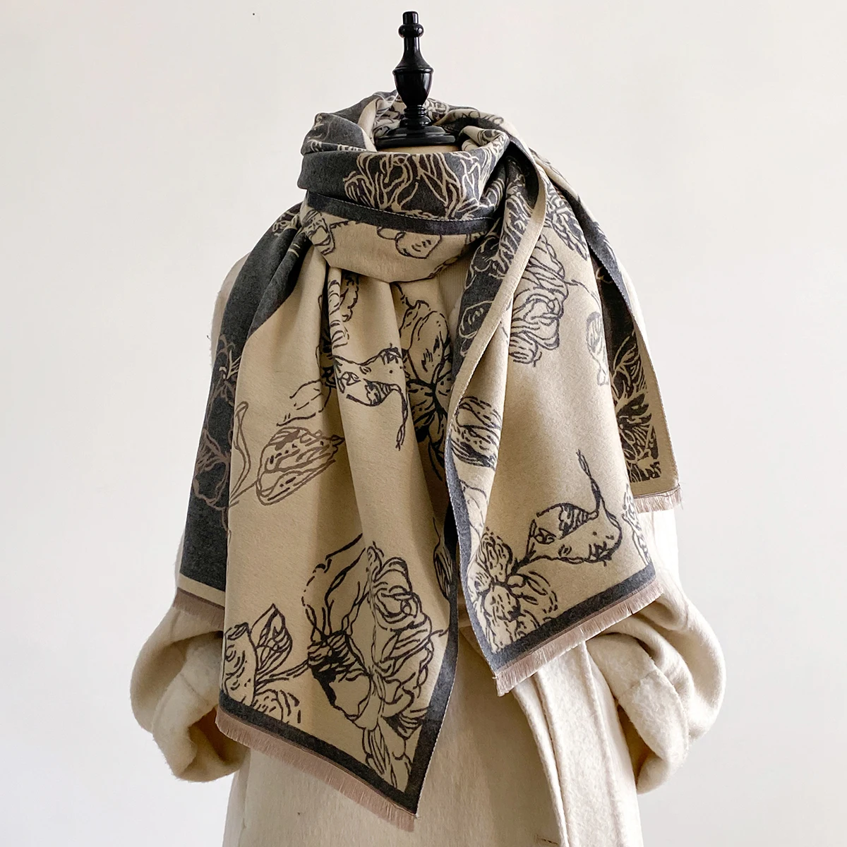New Brand Elegance Two-Sided Print Scarf Soft Warm Fringe Pashmina Shawl Autumn and Winter Outdoor Coldproof Windproof Blanket