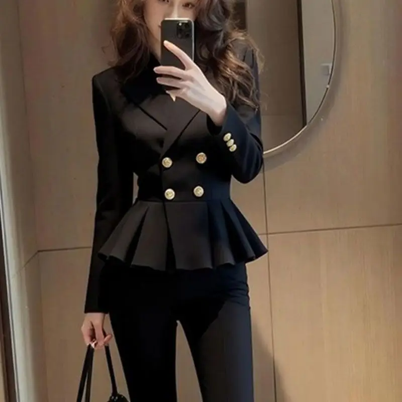 Fuyubetter Jacket on Model