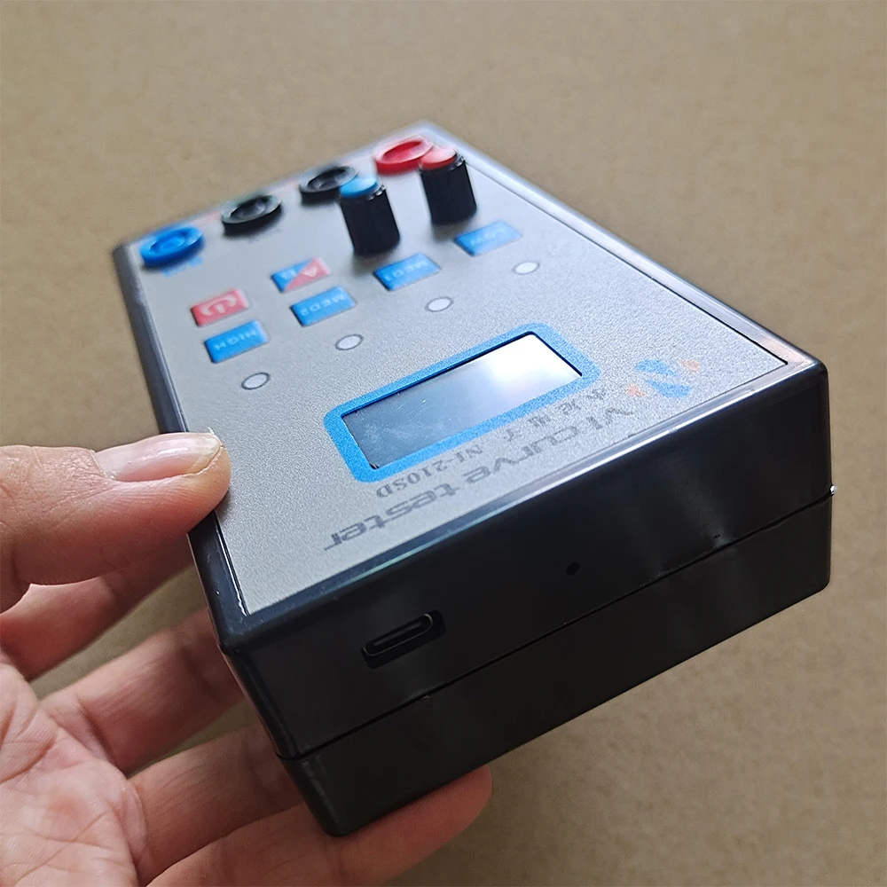 HW-210K - Tester portatile a doppio canale VI per test ASA HW-210K - Tester portatile a doppio canale VI per test ASA