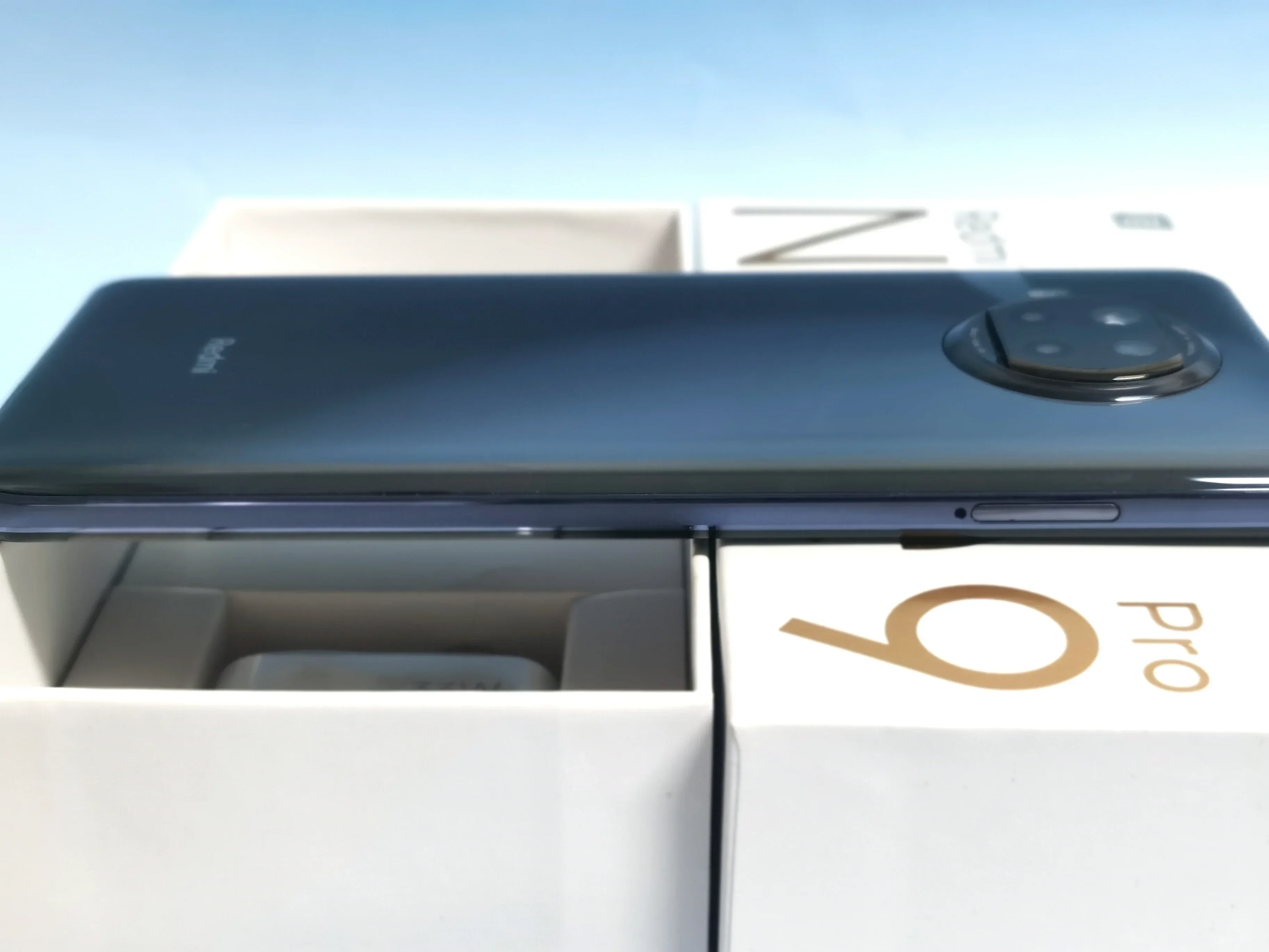 Рисунок 3 - Xiaomi Redmi Note 9 Pro Телефон