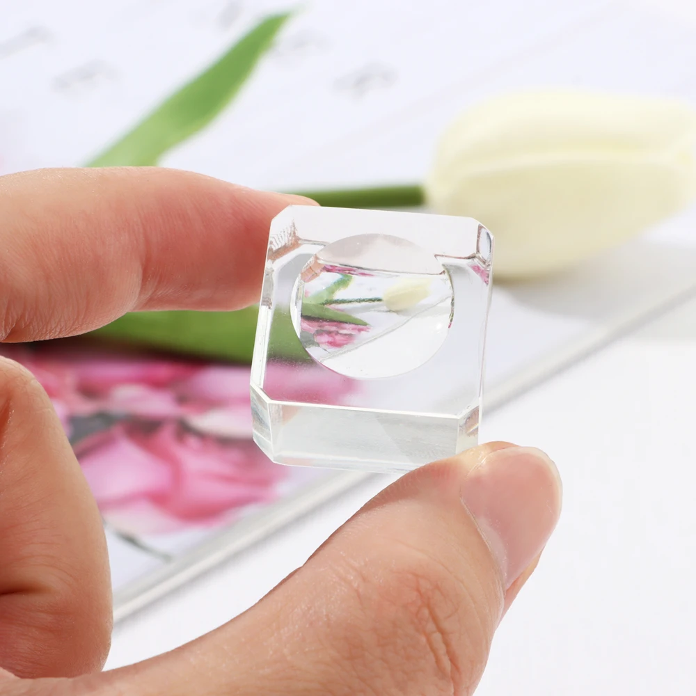 Description Picture 5 of item25/30/35/40mm Square Glass Crystal Sphere Base Transparent Support Pedestal Holder Ball Display Stand Home Decoration