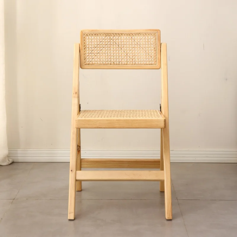 Factory Hot Selling High Quality Durable Folding Restaurant Rattan Dining Chairs Foldable Solid Wood Restaurant Cafe Chairs