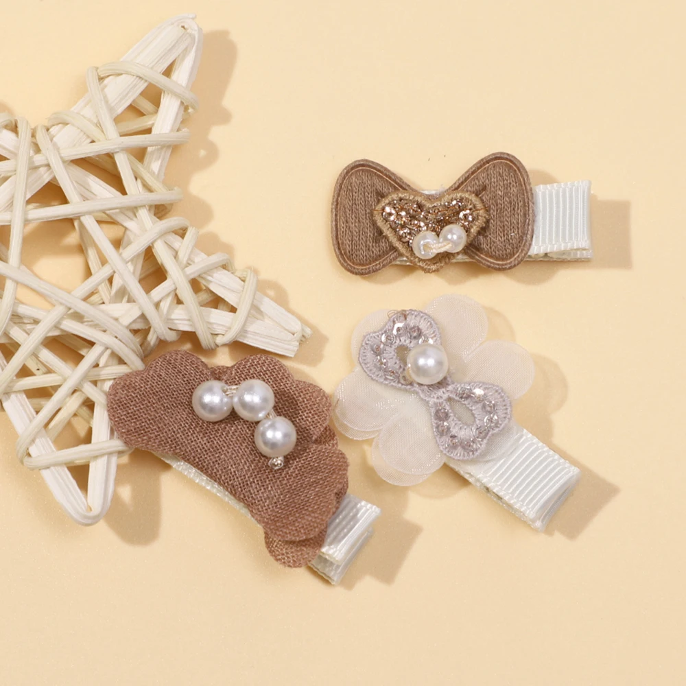 Рисунок 3 - Детские заколки для волос с бантом из мультфильма