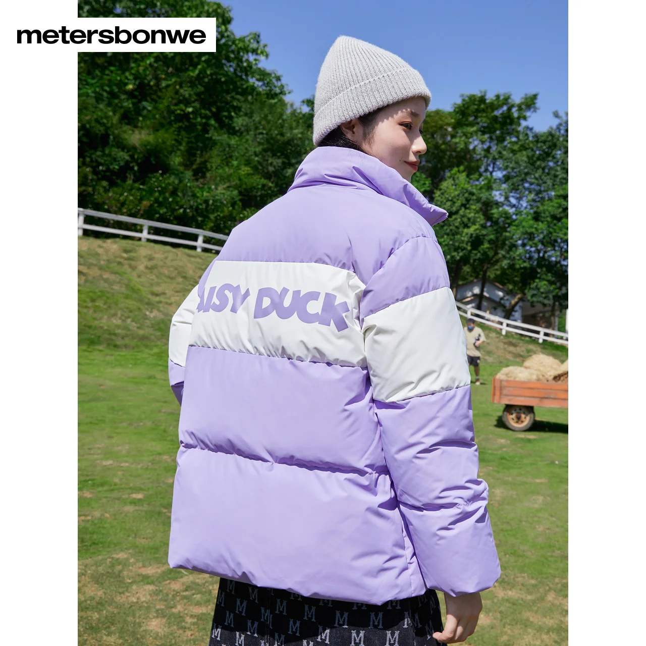 Metersbonwe New Down Jacket Women 2023 New Fashion Stand Ladies Collar Loose Warm Jackets Match Color Thick Cartoon Printing