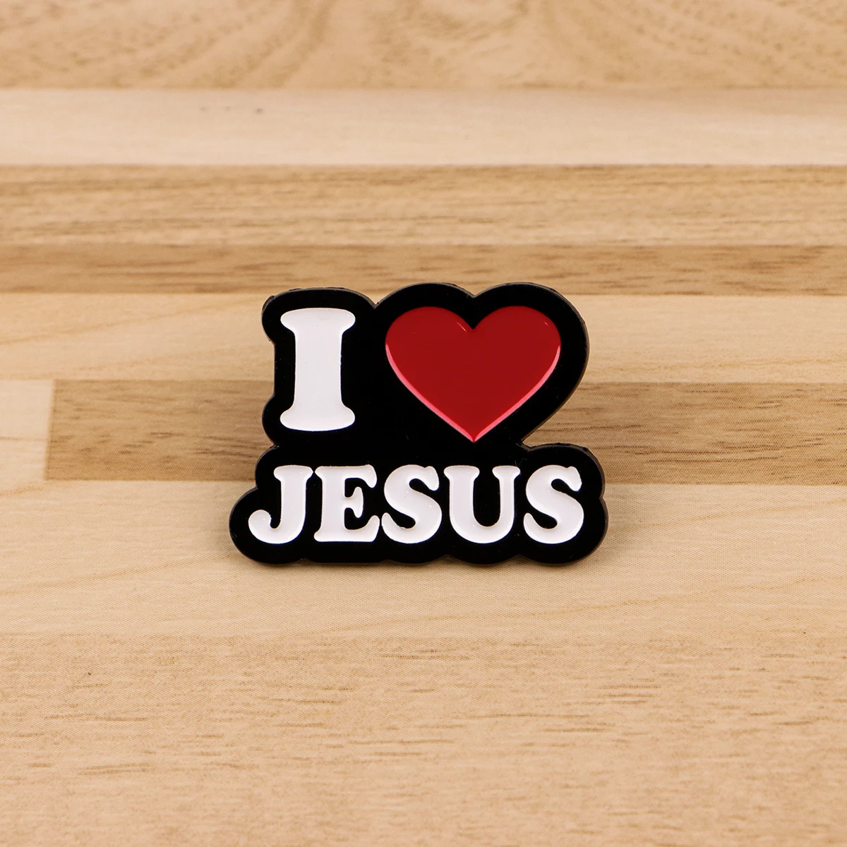 Inspirational 'Jesus Loves You' Enamel Pin - Faith-Driven Custom Brooch for Clothing & Accessories
