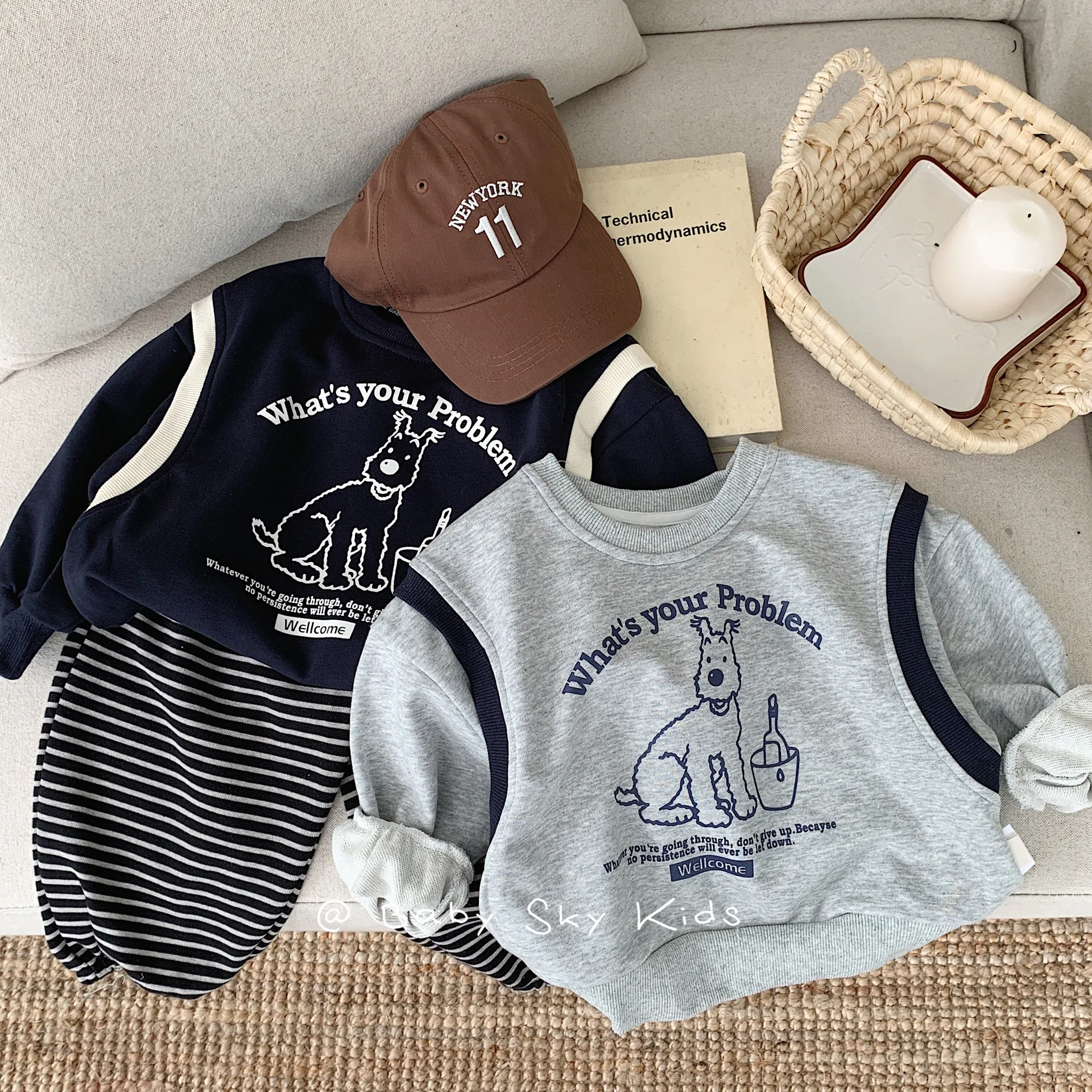 

2023 Autumn Girls Boys Cute Cartoon Print Dog Cotton Sweatshirts Two Colors