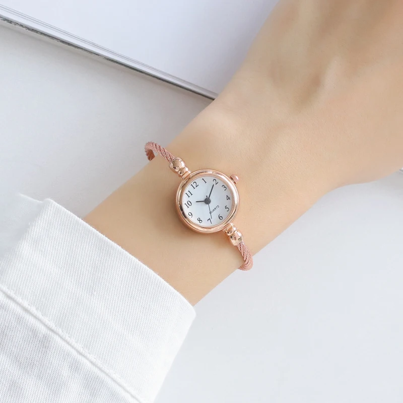 

Sdotter Small Gold Bangle Bracelet Luxury Watch Stainless Steel Retro Ladies Quartz Wristwatches Fashion Casual Dress Women's Wa