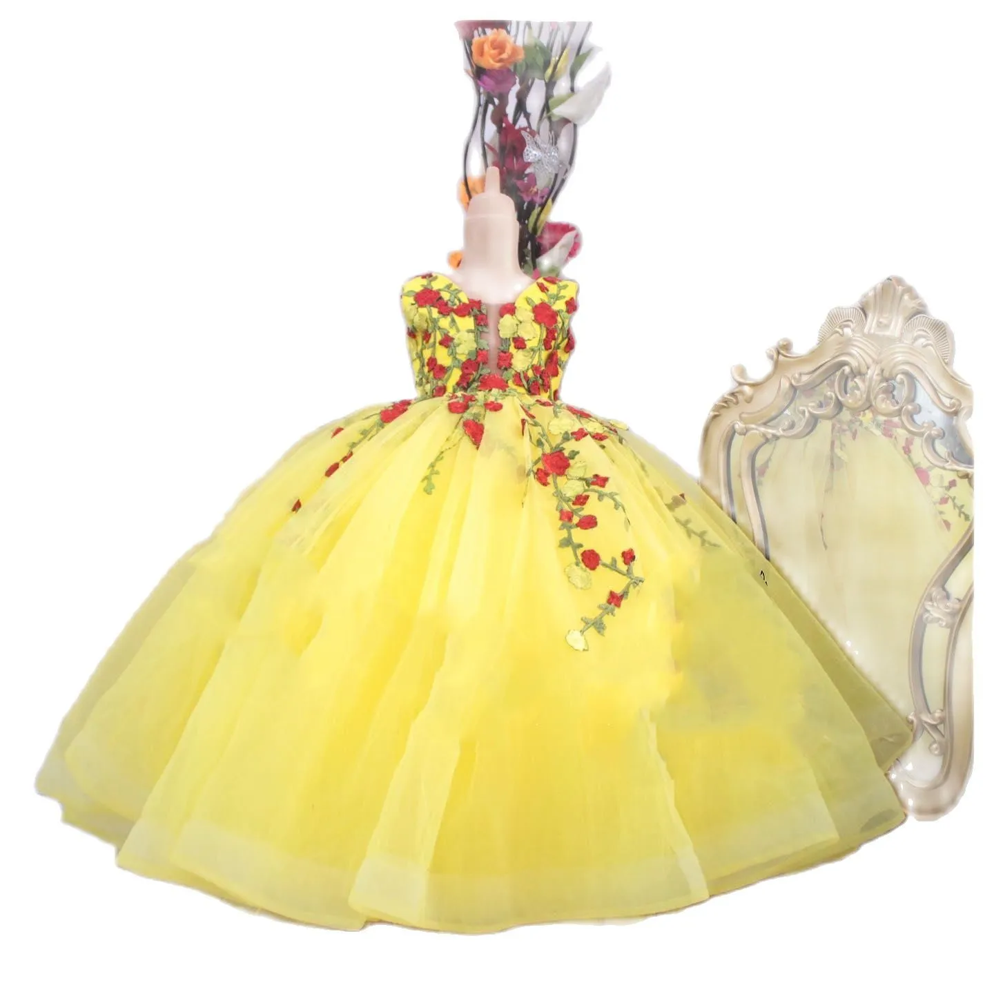 

Yellow Lace Flower Girl Dresses Tulle Ball Gown Little Girl Wedding Dresses Cheap Communion Pageant Dresses Gowns