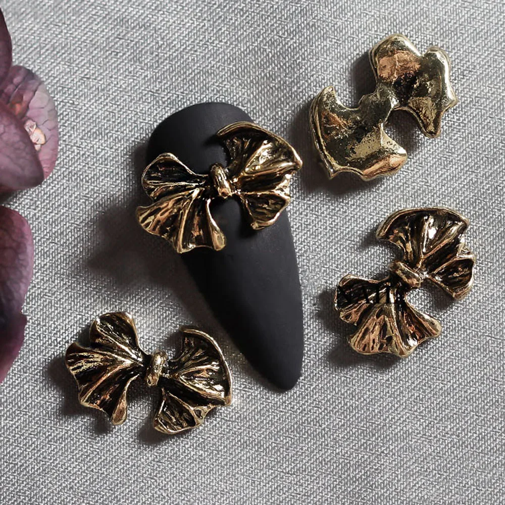 

10pcs 3D Nail Art Rhinestones Gothic Punk Style Metal Bear Bow Nail Charms Retro DIY Press on Nails Manicure Jewelry Decorations