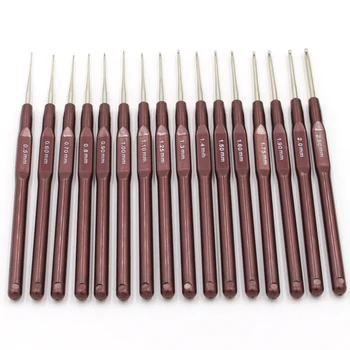 16-Piece Crochet Hook Set 1