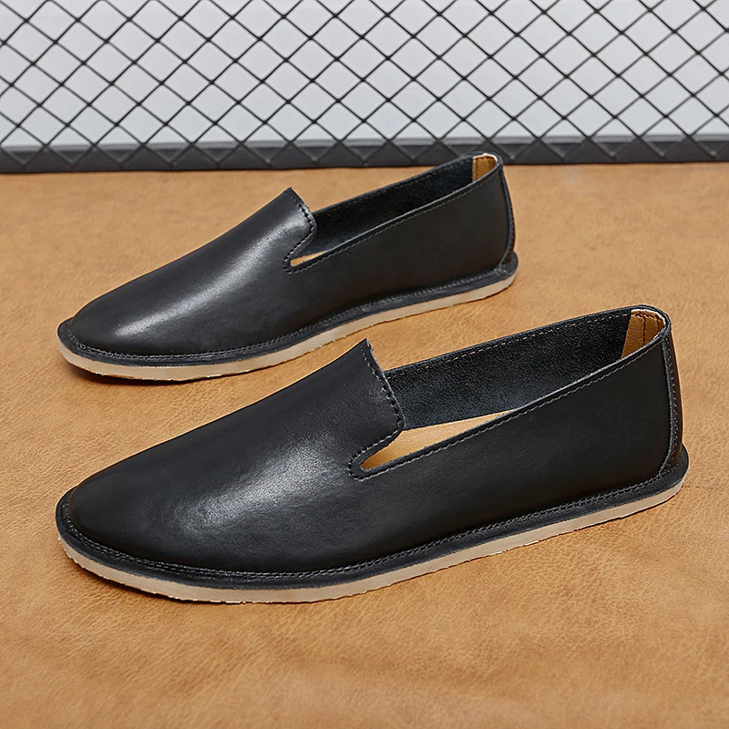Handmade Leather Slip on Shoes Casual Soft Mens Loafers Simple Comfy Moccasins Breathable Male Boat Shoes Fashion Business Flats