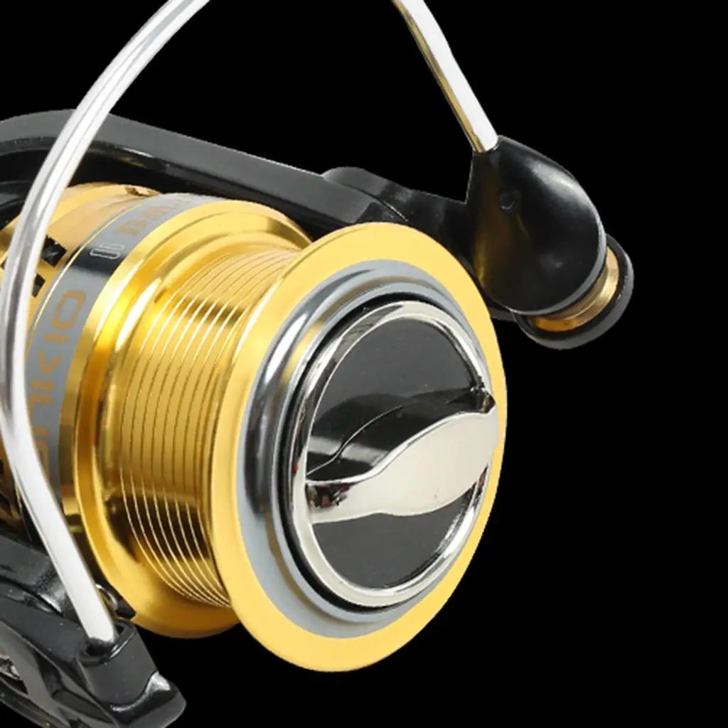 Reels 5+1bb Ball 6.71 Gear Ratio Spining Fishing Reel Light Weight