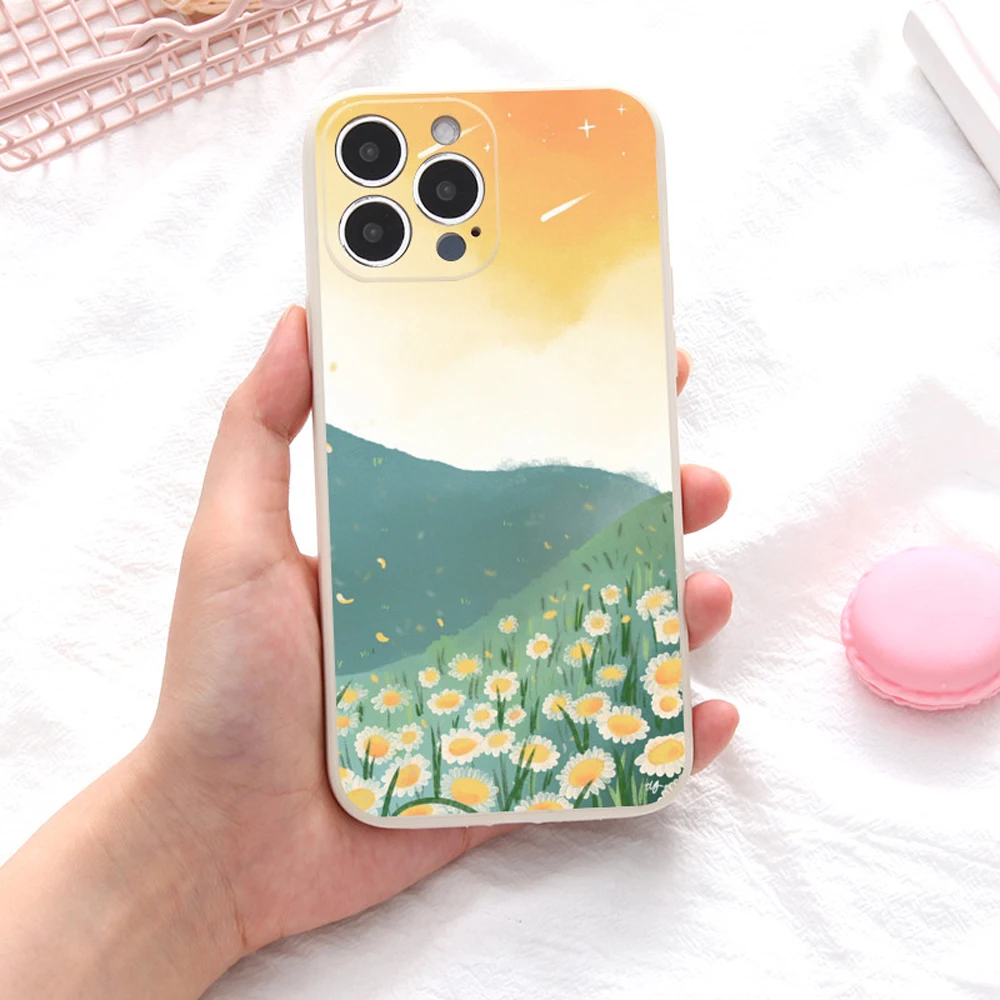 

Silicone Phone Case for iPhone 14 Pro 13 12 Mini 11 X XS Max XR 7 8 Plus SE 2020 Daisy Simple Design Soft Cover for iPhone 11
