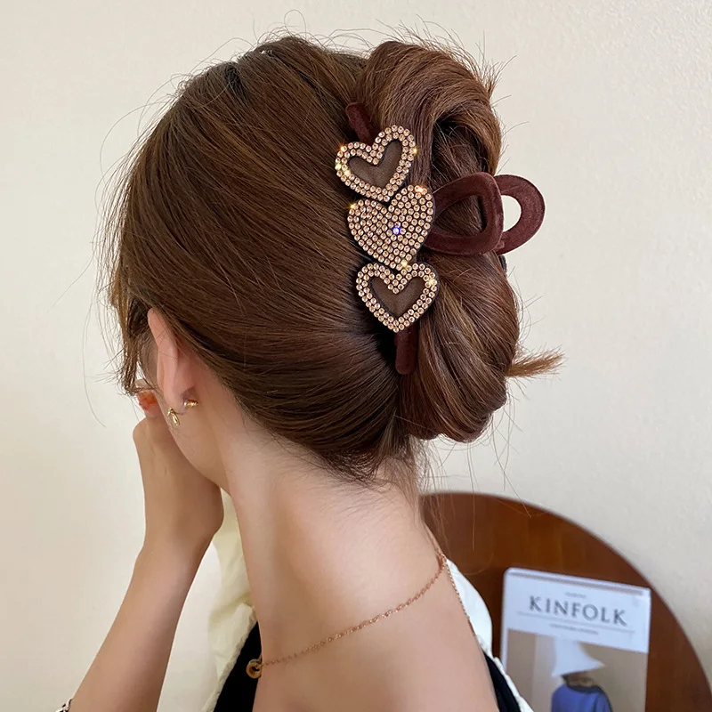 

Three Hearts Shimmer Rhinestone Pearls Metal Hairpin Hair Accessories Grab Hair Claw Girls Big Hair Clip Shark Clip Headdress
