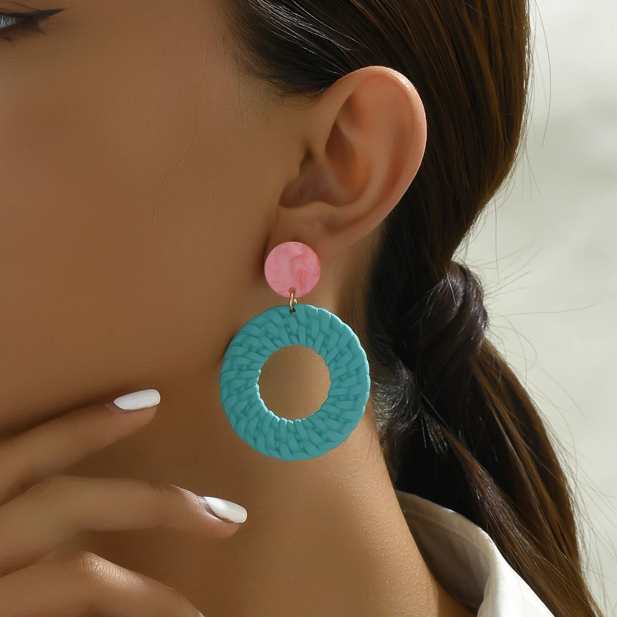 

Bohemia Simulation Rattan Weave Spray Painting Acrylic Earrings For Women Fashion Round Drop Dangle Earrings Gift