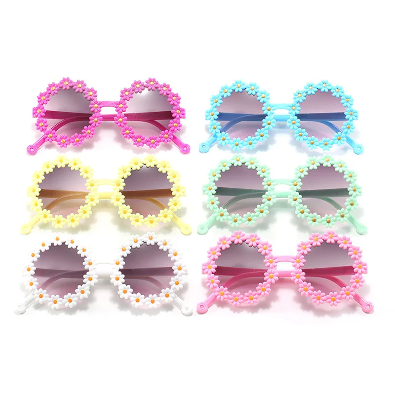 Kids Daisy Flower Sunglasses Colorful Beach Shades for Girls Boys Outdoor Photography Fashion Accessories with Floral Decor