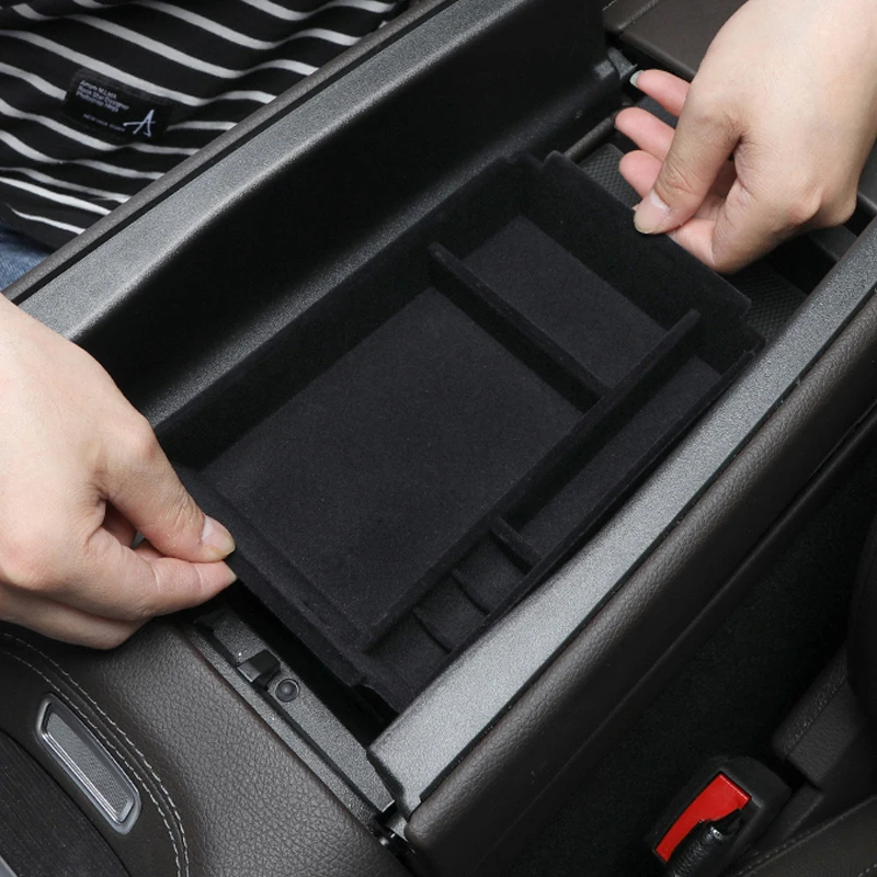 Caja De Almacenamiento Para Consola Central De Mercedes GLS/GLE/ML (2015-2019) – Cubierta En Fibra De Carbono