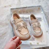 Kids Performance Flat Shoes 2024 Brand New Princess Shoes with Crystal Bow for Party Girls British Style Leather Shoes Versatile 1