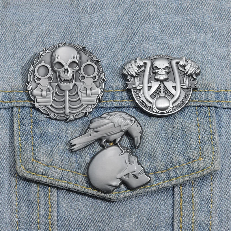 Glow In The Dark Skull Pin Badge | Enamel Lapel Pin Badges | JKs Bargains - Foto 7