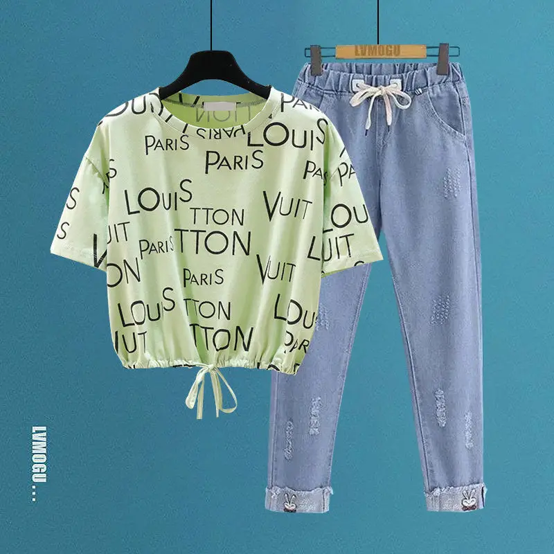 Fashionable Women's Set Spring/Summer New Fashion Versatile Design Sense Letter T-shirt Perforated Jeans Two Piece Set