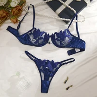 Ensemble de lingerie en dentelle brodée florale de style français bleu, soutien-gorge sexy et doux avec bonnets en acier, pour la Saint-Valentin ZA8240 2