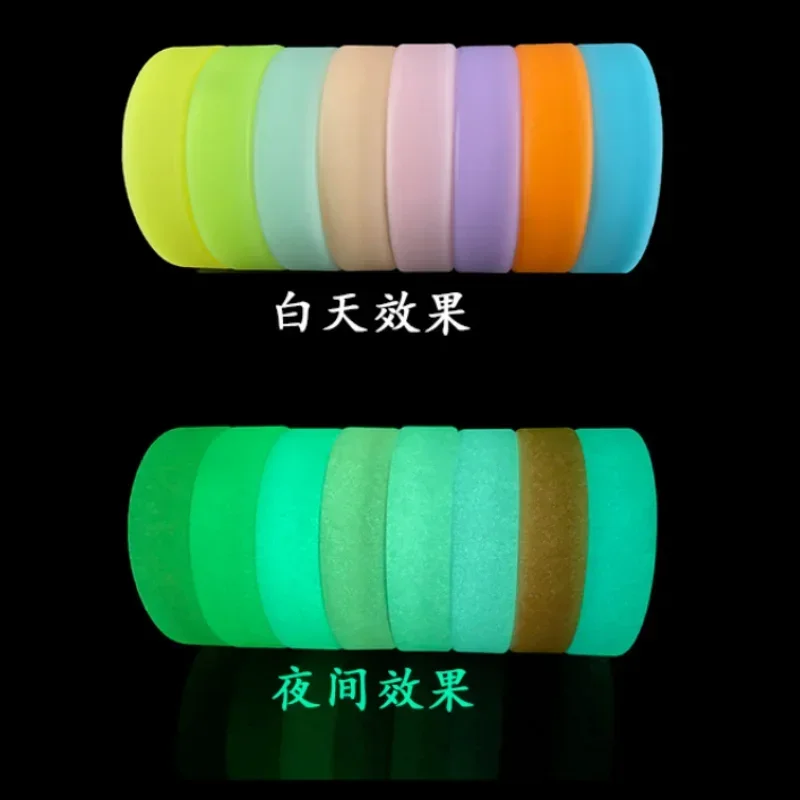 Paw Patrols Wristband Debossed Silicone Luminous Wristbands Promotional Bracelet Hand Bands Party Supplies Gift children toys glow in the dark bracelet birthday party decorations
