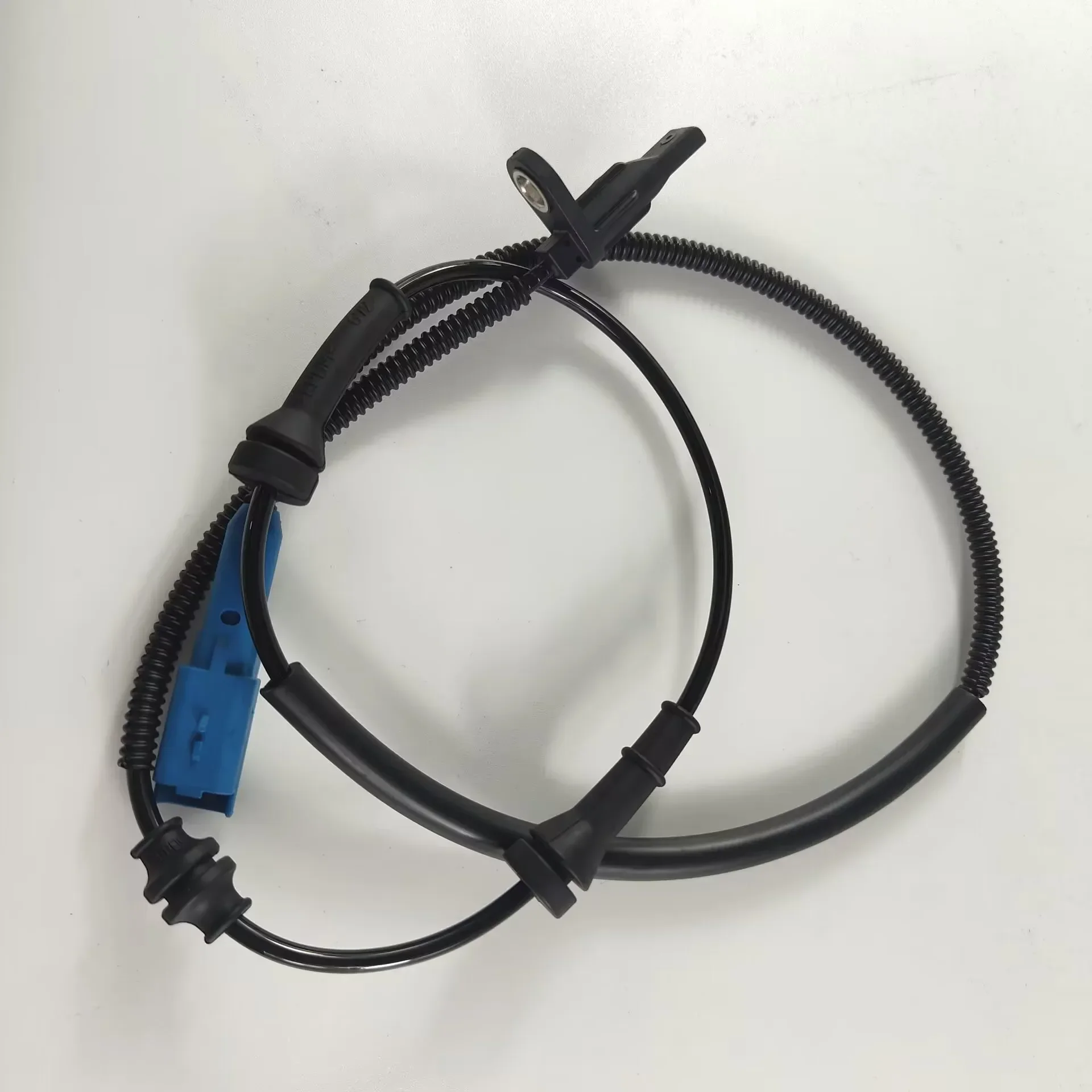 4 pcs Front Left and Right Outer Wheel Speed Sensors for Peugeot 301208 Citroen C-Elysee 4545J9 / 4545J8 9805066080 9805066580