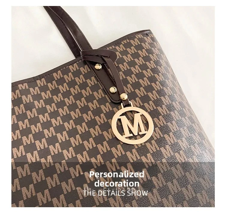 2026 New Large Capacity Women's Bag For Versatile Small Design Check Pattern Shoulder Tote Commuter Bag