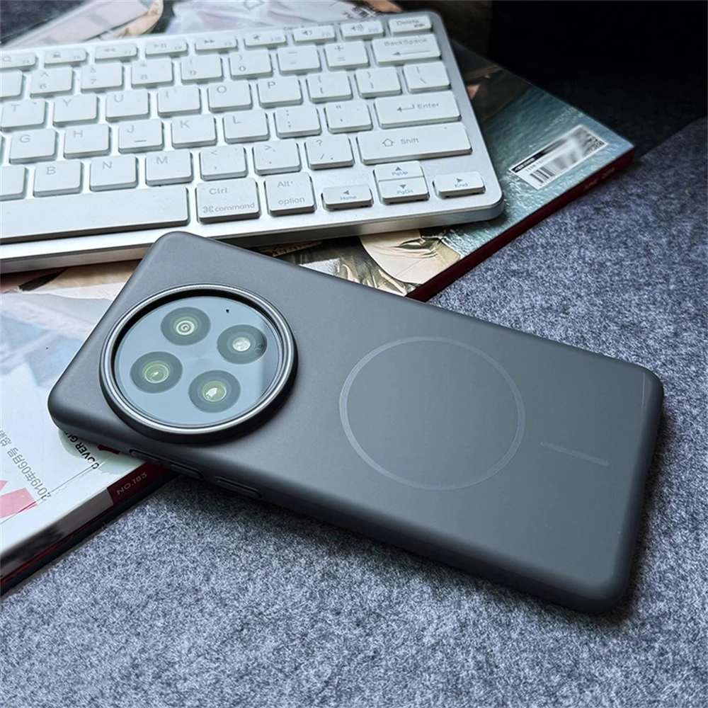 Ultra-Thin Matte Hard PC Case with Magnetic Wireless Charging Compatibility
