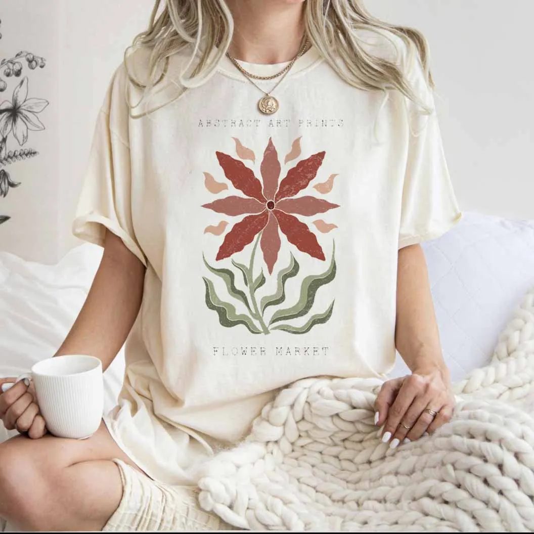 

Cartoon Art Flower Print Top T-Shirt Beach Fashion Summer Short Sleeve Clothing Women's T-Shirt Funny White Print T-Shirt.