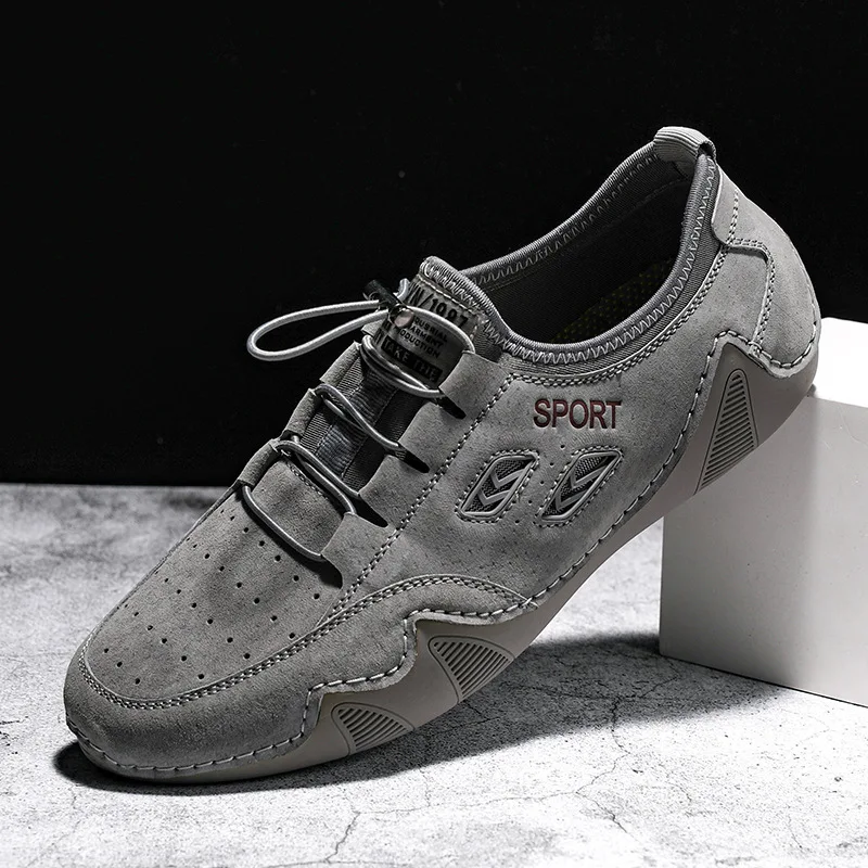 Men Casual Shoes Fashion Designer Men Sneakers British Style Loafers Men Moccasins Breathable Leather Boat Shoes Plus Size 38-46