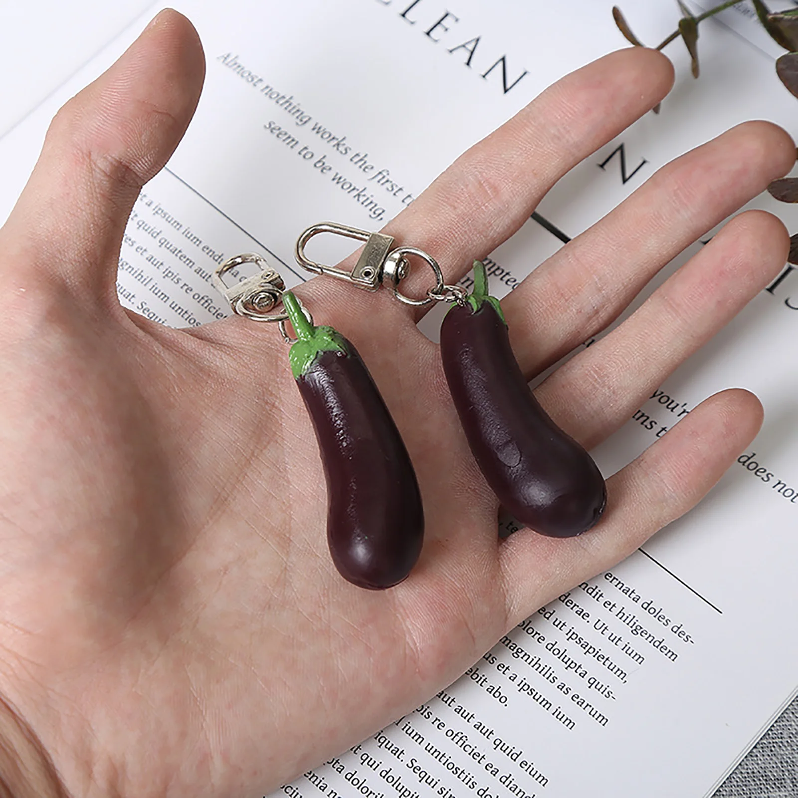 Perfect Quality Simulation Of Eggplant Keychain Vegetable Car Bag Pendant Simulation Mini Ball Necklace Decora&ccedil;&atilde;O Para Casa
