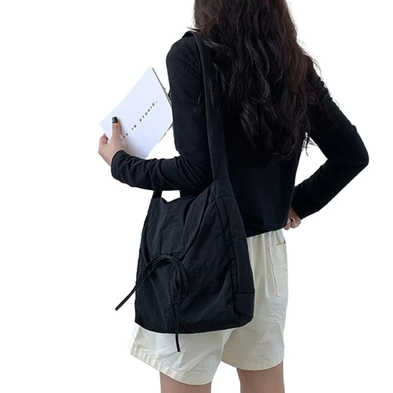 Modern Large Capacity Shoulder Bag for Individuals Crossbody Bags