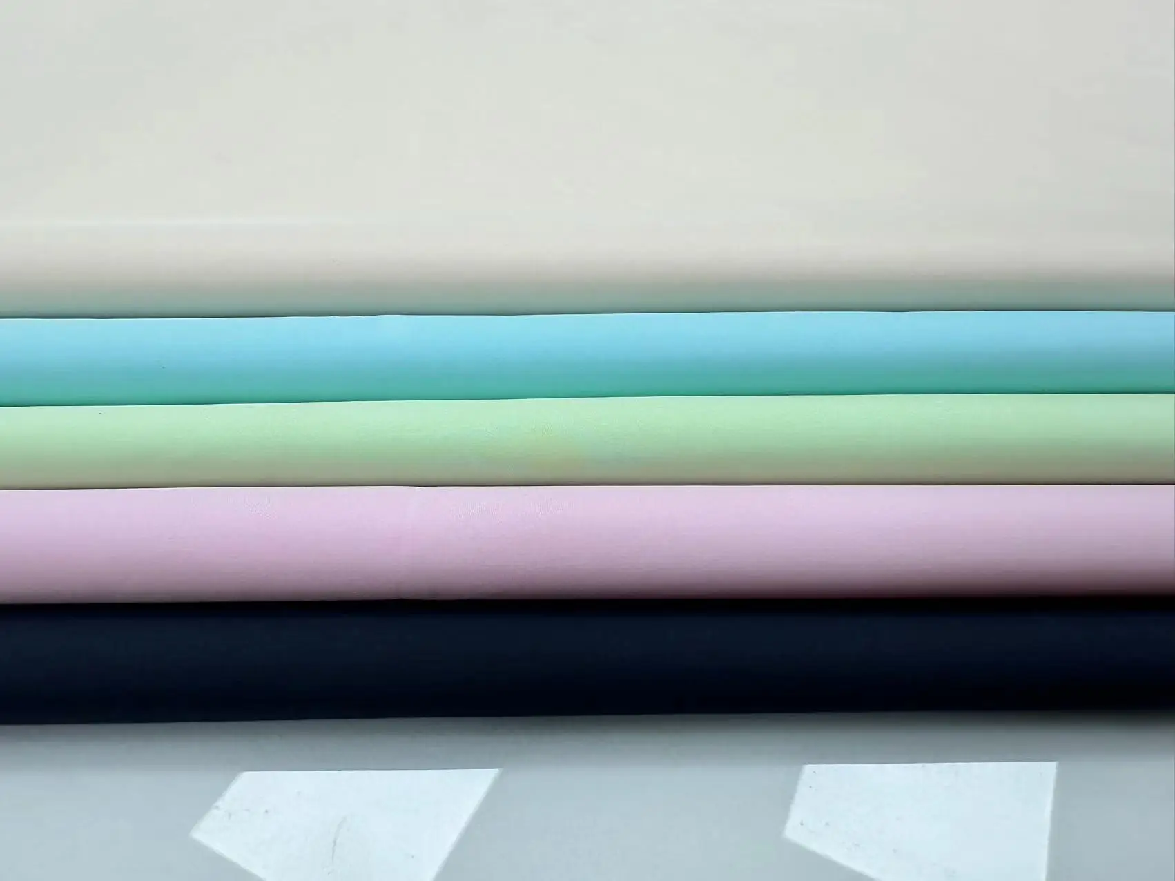 30DT800 sun-protective clothing Light outdoor clothing fabrics can be put on film and finished after three in one