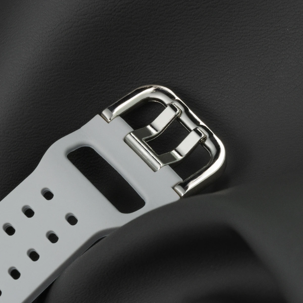 Quick Button Silicone Strap: Versatile and Stylish Smartwatch Bracelet Band