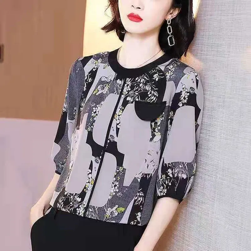 

Office Lady Stylish Broken Flowers Geometric Printed Shirt Spring Summer Half Sleeve Spliced Women's Clothing Round Neck Blouse